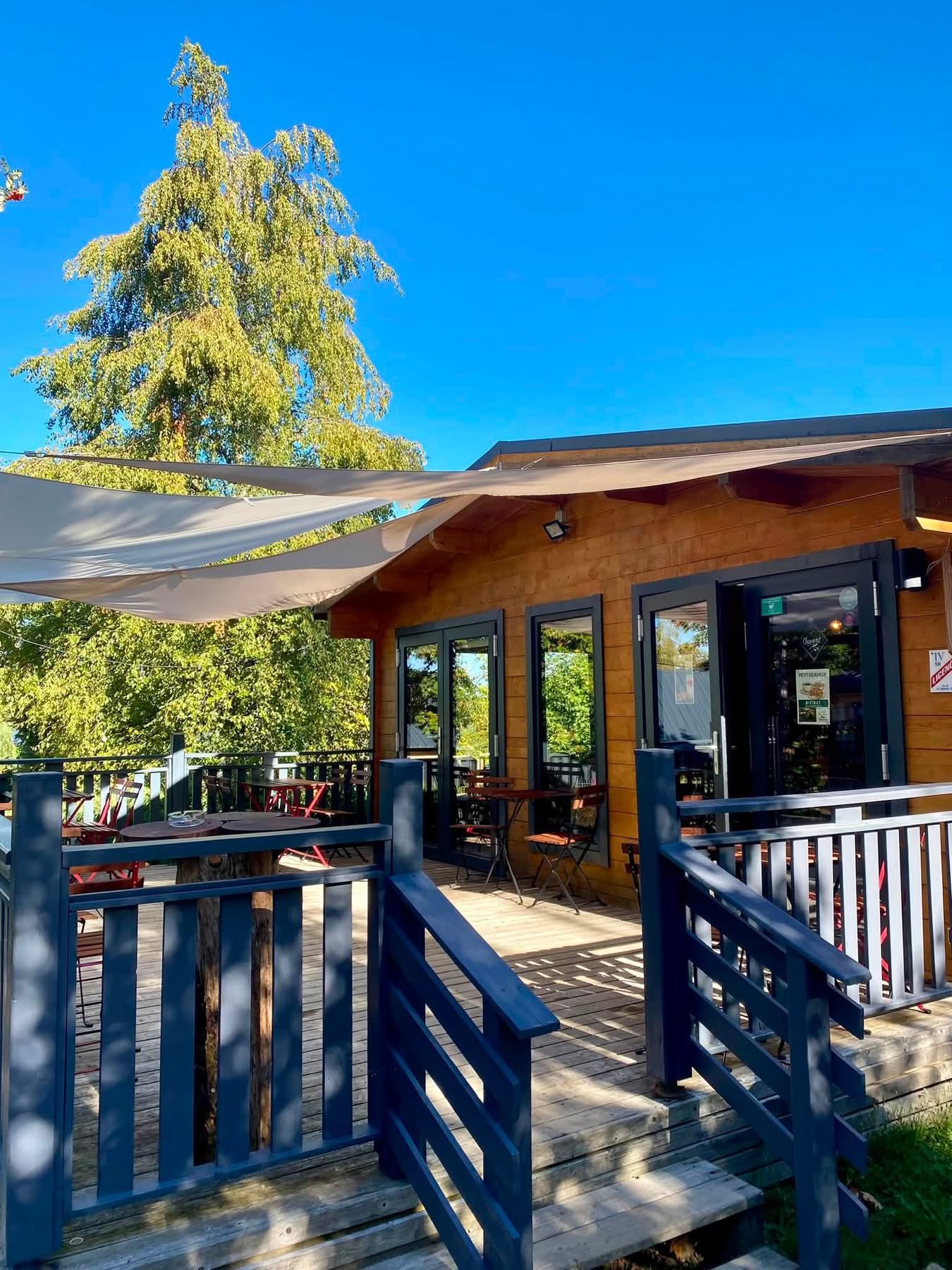 Domaine de La Cabane Verte Lac des Settons — 2